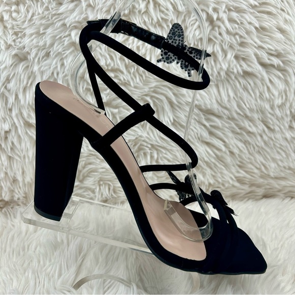 WOMEN'S BUTTERFLY ANKLE STRAP HEEL (AGATHA-8) - Picture 4 of 5